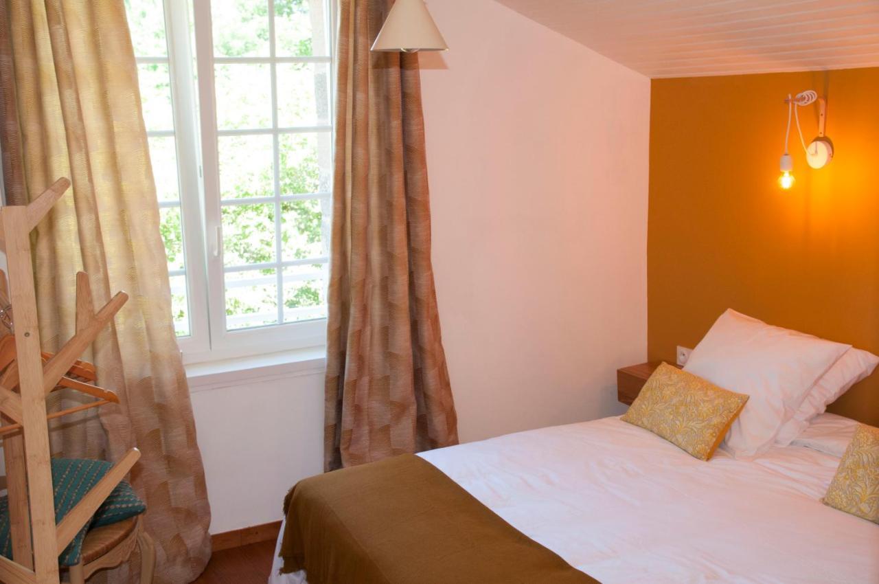 Saint-Germain-Sur-Seves La Maison Des Tilleuls المظهر الخارجي الصورة