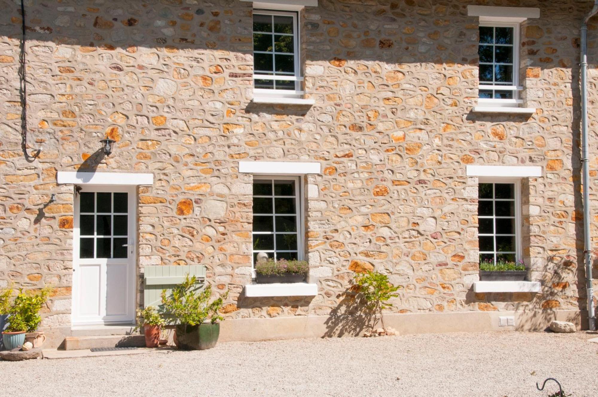 Saint-Germain-Sur-Seves La Maison Des Tilleuls المظهر الخارجي الصورة